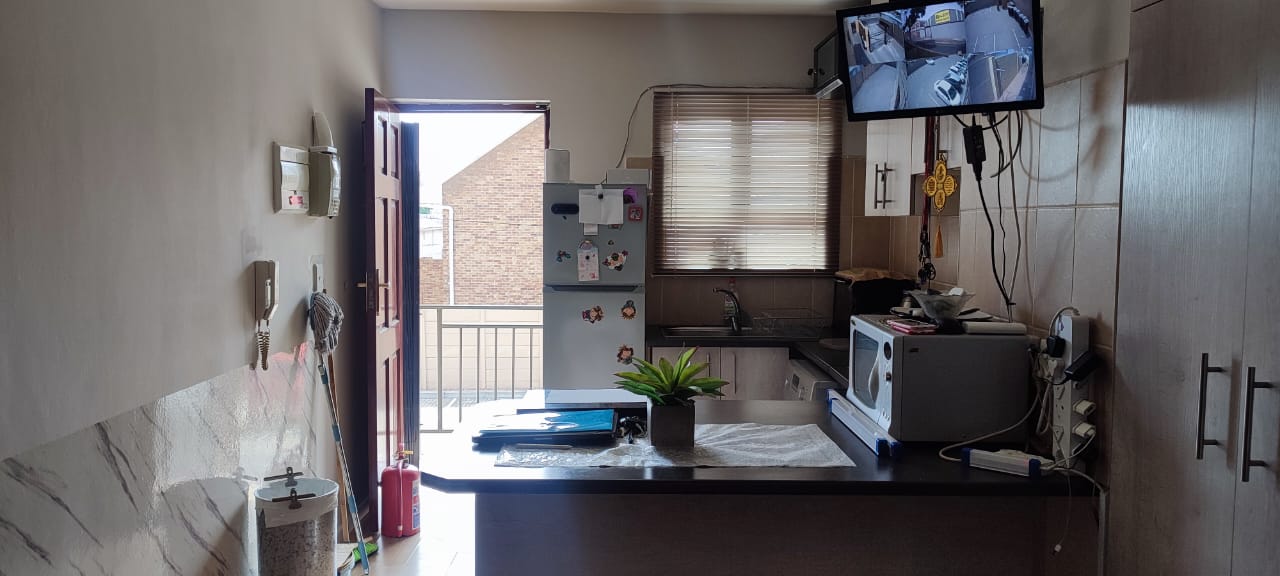 2 Bedroom Property for Sale in Richmond Western Cape